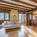 Cantore, Cortina By Short Holidays * Cortina dʼAmpezzo