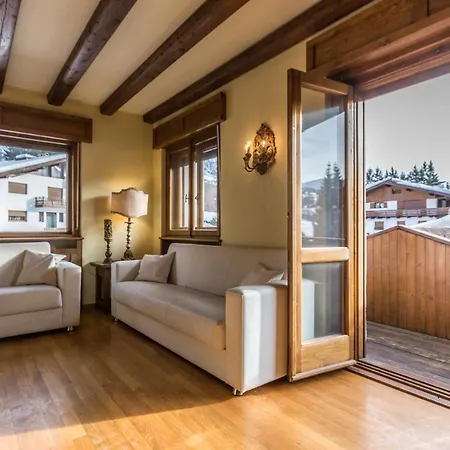 Cantore, Cortina By Short Holidays Appartamento