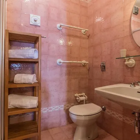 Cantore, Cortina By Short Holidays Appartement *