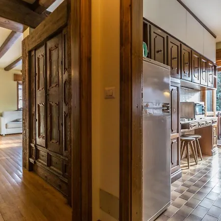 Cantore, Cortina By Short Holidays Appartamento *