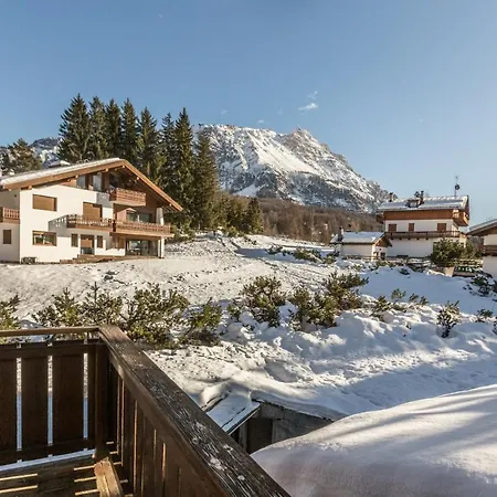 Cantore, Cortina By Short Holidays Appartamento