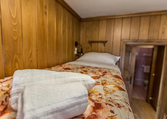 Cantore, Cortina By Short Holidays Cortina d'Ampezzo