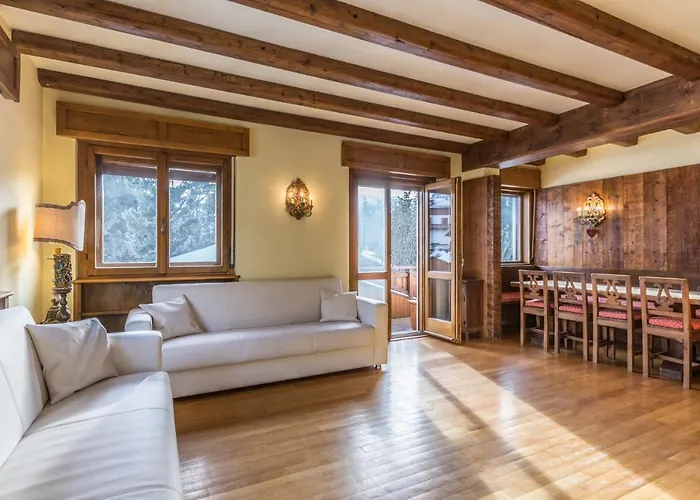 Cantore, Cortina By Short Holidays * Cortina d'Ampezzo