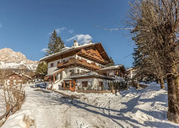 Apartment Cantore, Cortina By Short Holidays *