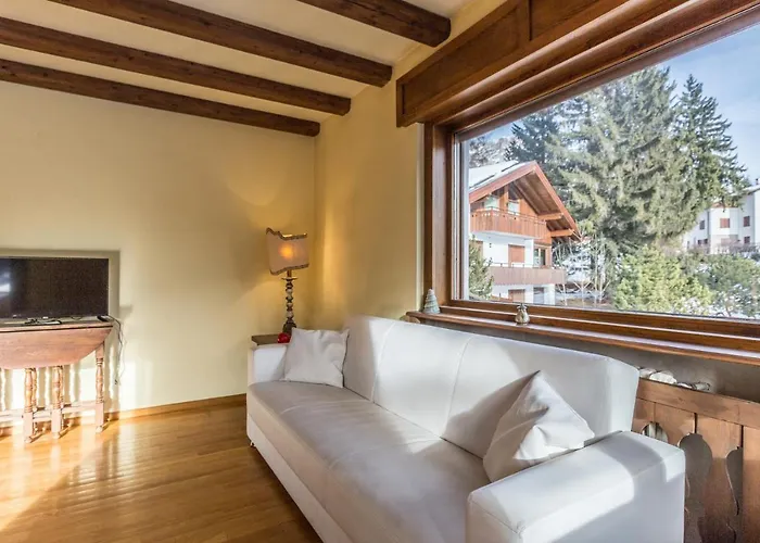 Cantore, Cortina By Short Holidays * Cortina d'Ampezzo