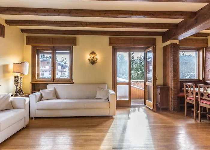 Cantore, Cortina By Short Holidays * Cortina d'Ampezzo