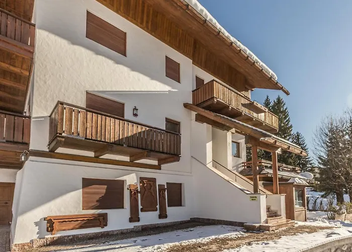 Apartment Cantore, Cortina By Short Holidays *