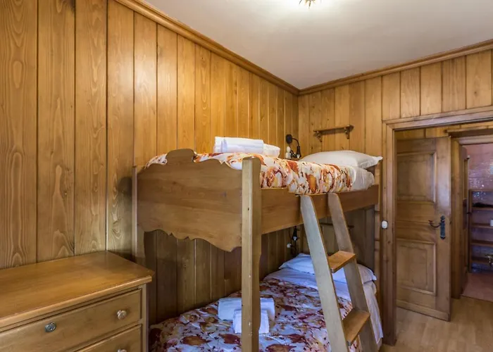 Cantore, Cortina By Short Holidays * Cortina d'Ampezzo