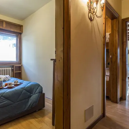 Cantore, Cortina By Short Holidays