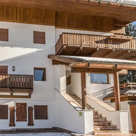 Daire Cantore, Cortina By Short Holidays Cortina dʼAmpezzo